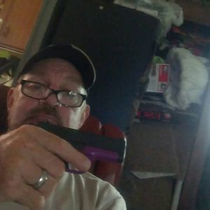 Meet your Posher, Charles